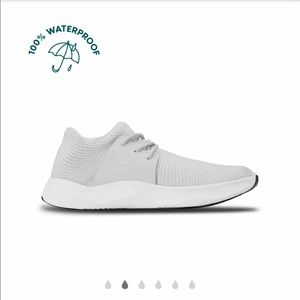 Women’s Vessi tennis shoes